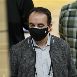 espnapp-【揭秘】交易完败 偷情出轨 罗萨斯被裁墙倒万人推